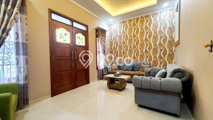 Rumah Modern Cantik 4 KT Bisa Langsung Pindah di Ciracas Rumah Modern Cantik 4 KT Bisa Langsung Pindah di Ciracas