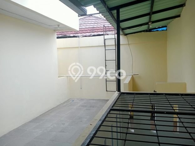 Lokasi strategis! Rumah siap pakai dikontrakkan di Cipayung LB 300m2 Lokasi strategis! Rumah siap pakai dikontrakkan di Cipayung LB 300m2