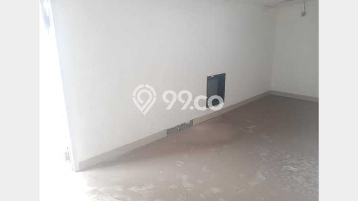 Lokasi Strategis! Dijual Ruko Bisnis di Ciracas, Jakarta Timur Kondisi Bagus Lokasi Strategis! Dijual Ruko Bisnis di Ciracas, Jakarta Timur Kondisi Bagus