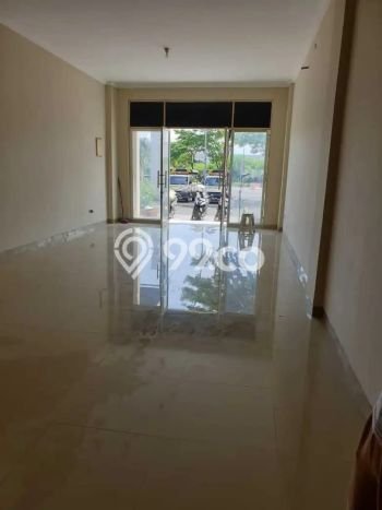 Unit Ruko Dijual di Cipondoh Tangerang Luas Tanah 67m2, Luas Bangunan 237m2 Unit Ruko Dijual di Cipondoh Tangerang Luas Tanah 67m2, Luas Bangunan 237m2