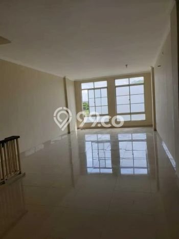 Unit Ruko Dijual di Cipondoh Tangerang Luas Tanah 67m2, Luas Bangunan 237m2 Unit Ruko Dijual di Cipondoh Tangerang Luas Tanah 67m2, Luas Bangunan 237m2