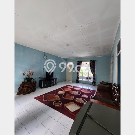 INVESTASI POTENSIAL! Vila di , Luas 766m2m², Lingkungan Prima INVESTASI POTENSIAL! Vila di , Luas 766m2m², Lingkungan Prima