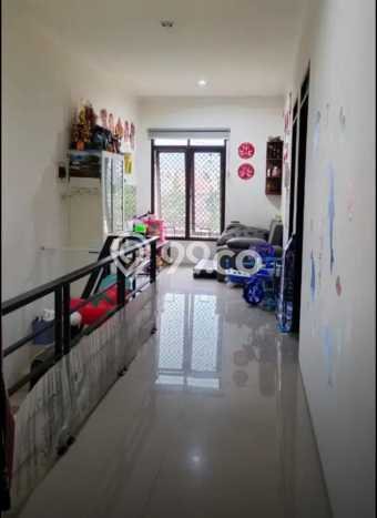 Jual Ruko di Cimahi Tengah, Luas 124m², Area Komersial Jual Ruko di Cimahi Tengah, Luas 124m², Area Komersial