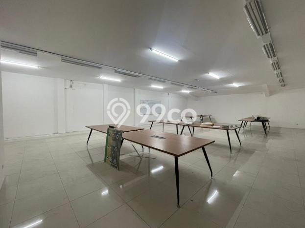 Disewakan Gudang Strategis di Soekarno Hatta, Luas 3000m², Lokasi Berkembang Disewakan Gudang Strategis di Soekarno Hatta, Luas 3000m², Lokasi Berkembang