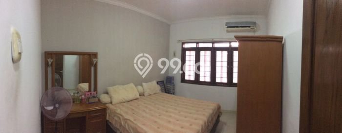 Rumah Siap Huni LT 138m² / LB 128m² di Kawasan Bisnis Gunung Batu, Bandung Rumah Siap Huni LT 138m² / LB 128m² di Kawasan Bisnis Gunung Batu, Bandung
