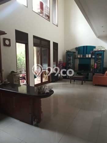 For Sale! Luxury House LT 288m2 Desain Elegan di Mekar Wangi For Sale! Luxury House LT 288m2 Desain Elegan di Mekar Wangi