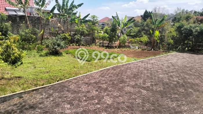 Rumah Elit Modern Siap Huni di Setiabudi Bandung Rumah Elit Modern Siap Huni di Setiabudi Bandung