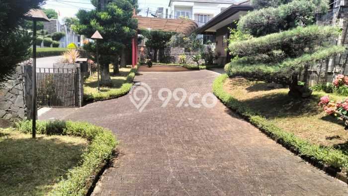 Rumah Elit Modern Siap Huni di Setiabudi Bandung Rumah Elit Modern Siap Huni di Setiabudi Bandung