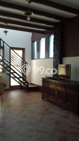 HARGA TERBAIK! Vila Kawasan , Area 380m2m², Area Strategis HARGA TERBAIK! Vila Kawasan , Area 380m2m², Area Strategis