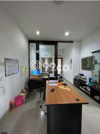 Jual Rumah Luas Megah Dengan View Eksklusif di Buah Batu, Bandung Jual Rumah Luas Megah Dengan View Eksklusif di Buah Batu, Bandung