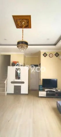 Dijual Rumah Luas Elegan Dengan View Eksklusif di Cigadung, Bandung Dijual Rumah Luas Elegan Dengan View Eksklusif di Cigadung, Bandung