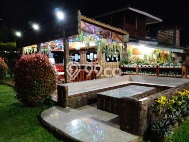 FOR SALE! Vila Kawasan , Luas 1000m2m², Lokasi Strategis FOR SALE! Vila Kawasan , Luas 1000m2m², Lokasi Strategis