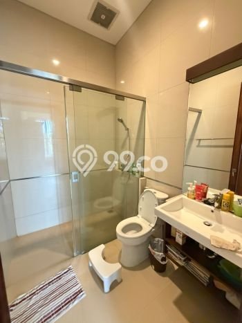 Rumah Elit Modern Siap Huni di Kota Baru Parahyangan Bandung Rumah Elit Modern Siap Huni di Kota Baru Parahyangan Bandung