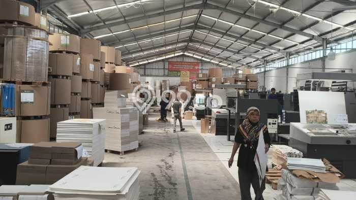 For Rent Gudang Premium Kawasan Dayeuhkolot, Luas 6000m², Lokasi Berkembang For Rent Gudang Premium Kawasan Dayeuhkolot, Luas 6000m², Lokasi Berkembang