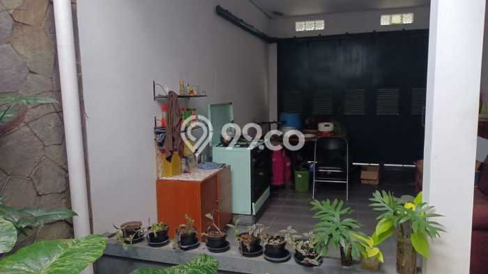 Ready to Use! Luxury House LT 400m2 Desain Elegan di Setiabudi Ready to Use! Luxury House LT 400m2 Desain Elegan di Setiabudi