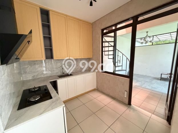 Rumah Kontrakan Bandung LT 360m2 LB 250m2 Kawasan Kota Baru Parahyangan Rumah Kontrakan Bandung LT 360m2 LB 250m2 Kawasan Kota Baru Parahyangan