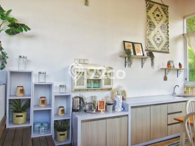 Rumah Luxury Modern Siap Huni di Dago Bandung Rumah Luxury Modern Siap Huni di Dago Bandung