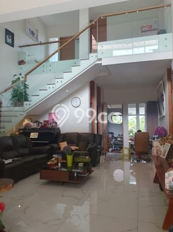 Dijual Rumah Mewah Megah Dengan View Cantik di Singgasana, Bandung Dijual Rumah Mewah Megah Dengan View Cantik di Singgasana, Bandung