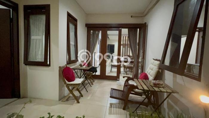 For Sale! Premium House LT 160m2 Desain Elegan di Buah Batu For Sale! Premium House LT 160m2 Desain Elegan di Buah Batu