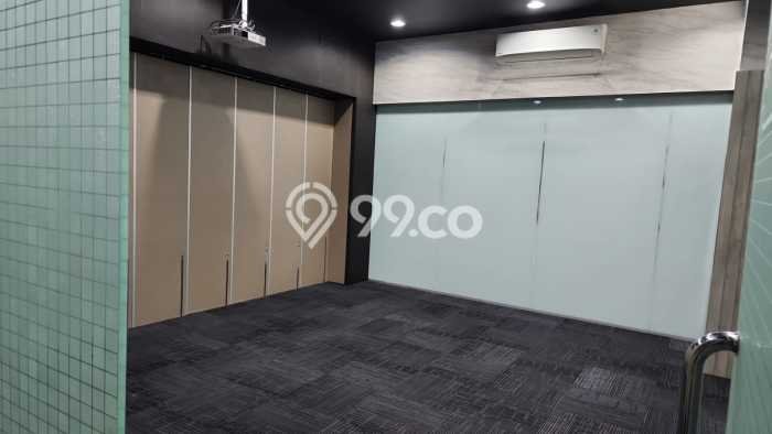 Disewakan Komersial komersial di Regol luas bangunan 750m2 Disewakan Komersial komersial di Regol luas bangunan 750m2