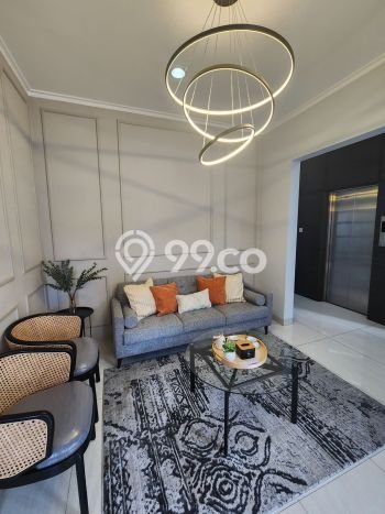 Rumah di Sukasari, Bandung, LT 194m2m² Bangunan 280m2m² Rumah di Sukasari, Bandung, LT 194m2m² Bangunan 280m2m²