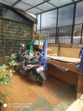 Rumah Minimalis 3 KT LT 168m2 di Taman Kopo Indah Rumah Minimalis 3 KT LT 168m2 di Taman Kopo Indah