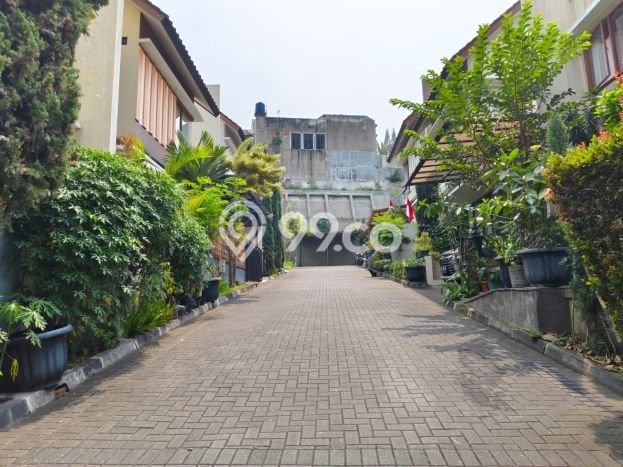Tanah Lokasi Strategis di Geger Kalong, Luas 269m², Dekat ke Pusat Kota, Lingkungan Nyaman Tanah Lokasi Strategis di Geger Kalong, Luas 269m², Dekat ke Pusat Kota, Lingkungan Nyaman