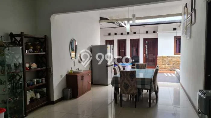 Rumah Eksklusif Siap Huni LT 197m2 di Cimahi Tengah, Cimahi Rumah Eksklusif Siap Huni LT 197m2 di Cimahi Tengah, Cimahi