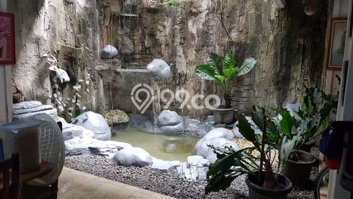 Rumah Mewah LB 225m2 Siap Huni Desain Elegan di Pondok Gede, Bekasi Rumah Mewah LB 225m2 Siap Huni Desain Elegan di Pondok Gede, Bekasi