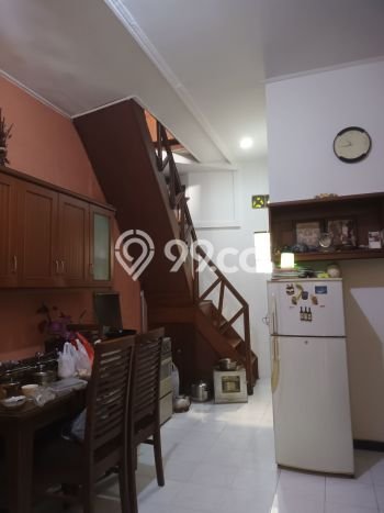 Rumah Harga Terjangkau 4 KT di Setra Duta, Bandung Rumah Harga Terjangkau 4 KT di Setra Duta, Bandung