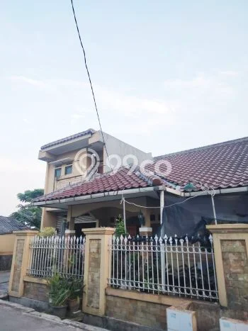 For Sale! Luxury House LT 230m2 Desain Modern di Mekarsari For Sale! Luxury House LT 230m2 Desain Modern di Mekarsari