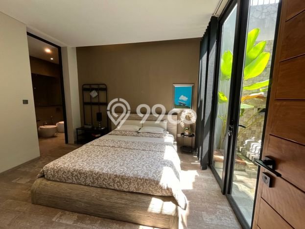 HARGA SPECIAL! Rumah Nyaman area , Semarang, Luas 486m2m² LB 536m2m² Bisa Nego! HARGA SPECIAL! Rumah Nyaman area , Semarang, Luas 486m2m² LB 536m2m² Bisa Nego!