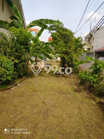 SPECIAL OFFER! Rumah Asri area , LT 564m2m² LB 350m2m² SPECIAL OFFER! Rumah Asri area , LT 564m2m² LB 350m2m²