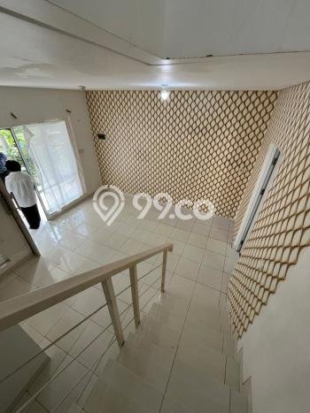 Disewakan! Rumah 3 Kamar Tidur &
2 Kamar Mandi di BSD City, Tangerang Disewakan! Rumah 3 Kamar Tidur &
2 Kamar Mandi di BSD City, Tangerang