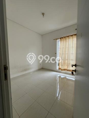 Disewakan! Rumah 3 Kamar Tidur &
2 Kamar Mandi di BSD City, Tangerang Disewakan! Rumah 3 Kamar Tidur &
2 Kamar Mandi di BSD City, Tangerang