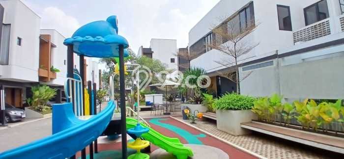 Rumah Modern 3 KT di BSD City Tangerang Full Furnished Rumah Modern 3 KT di BSD City Tangerang Full Furnished