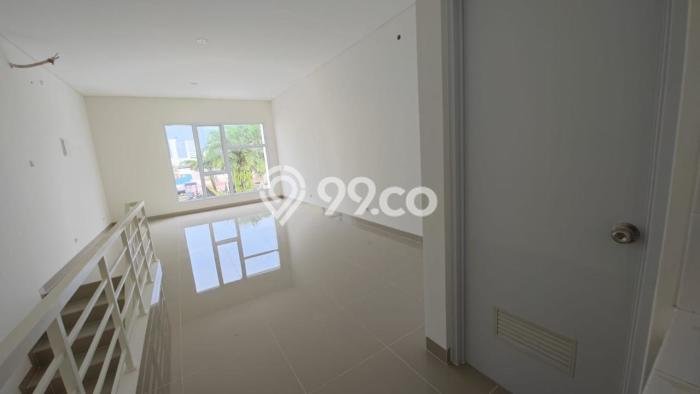 Ruko Dijual di Tangerang LT 45m2 & LB 45m2 Lokasi Terbaik! Ruko Dijual di Tangerang LT 45m2 & LB 45m2 Lokasi Terbaik!