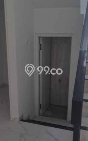 Rumah sewa siap huni 3 KT di BSD City, Tangerang Rumah sewa siap huni 3 KT di BSD City, Tangerang