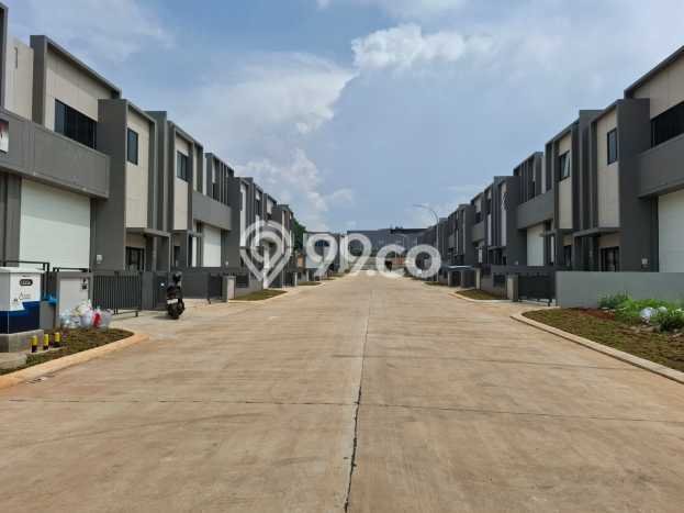 AREA KOMERSIAL! Gudang Kawasan Serpong, Luas 170m2m², Posisi Premium AREA KOMERSIAL! Gudang Kawasan Serpong, Luas 170m2m², Posisi Premium