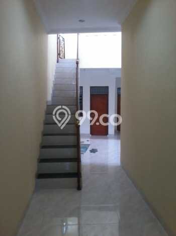 For Sale Rumah 7 Kamar Lokasi Strategis Bagus dan Strategis di Jagakarsa For Sale Rumah 7 Kamar Lokasi Strategis Bagus dan Strategis di Jagakarsa