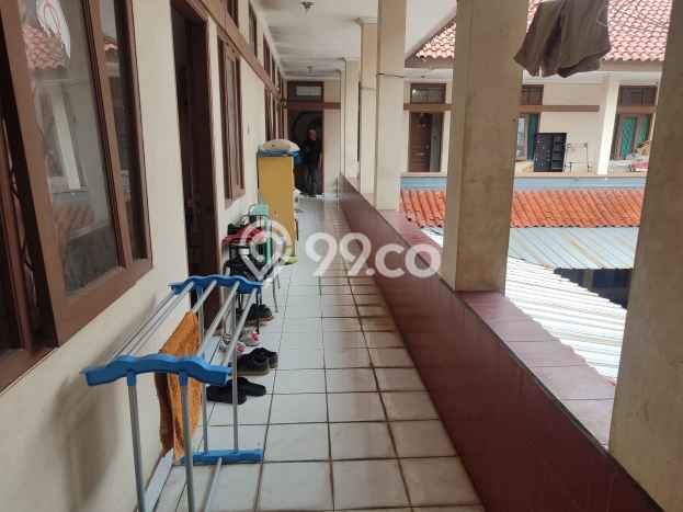 Unit Kost Dijual di Jatinangor dengan 38 Kamar Tidur & Luas Bangunan 800m2 Unit Kost Dijual di Jatinangor dengan 38 Kamar Tidur & Luas Bangunan 800m2