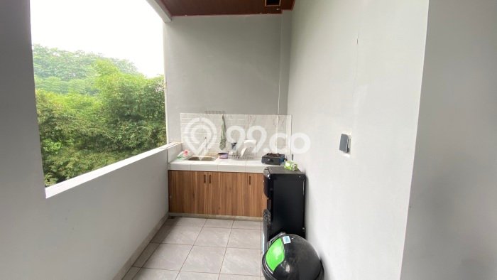 Peluang Investasi! Rumah Kost Dijual di Jatinangor, Sumedang, 17 KT, 18 KM, Luas 347m2 Peluang Investasi! Rumah Kost Dijual di Jatinangor, Sumedang, 17 KT, 18 KM, Luas 347m2