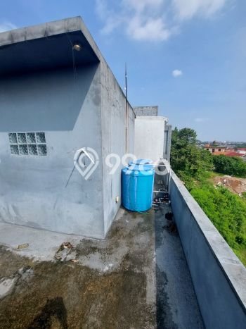 LOKASI STRATEGIS! Ruko For Rent di Ciparigi, Luas 114m², Lokasi Niaga LOKASI STRATEGIS! Ruko For Rent di Ciparigi, Luas 114m², Lokasi Niaga