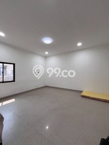 For Sale! Premium House LT 192m2 Desain Modern di Pasar Baru For Sale! Premium House LT 192m2 Desain Modern di Pasar Baru
