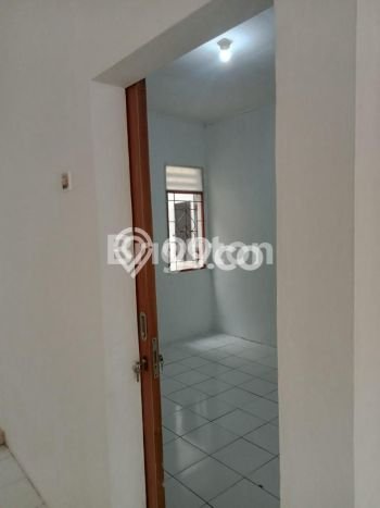 Rumah Modern 2 KT di Teluk Naga Tangerang Rumah Modern 2 KT di Teluk Naga Tangerang