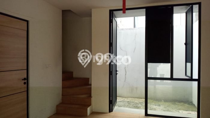 Jarang Ada! Rumah Kontrakan 2 Kamar Bagus Siap Huni Lippo Karawaci Jarang Ada! Rumah Kontrakan 2 Kamar Bagus Siap Huni Lippo Karawaci