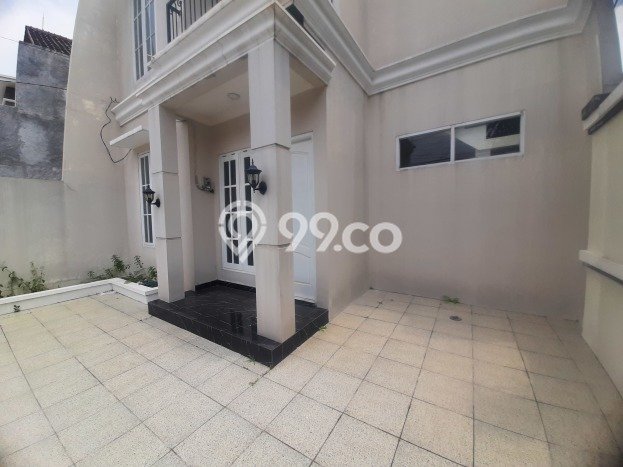 Rumah Modern Minimalis 4 KT Bisa Langsung Pindah di Kartasura Rumah Modern Minimalis 4 KT Bisa Langsung Pindah di Kartasura