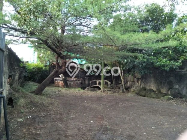 Lokasi terbaik! Rumah siap huni dikontrakkan di Tangerang LB 388m2 Lokasi terbaik! Rumah siap huni dikontrakkan di Tangerang LB 388m2