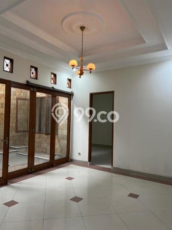 Jual Rumah Mewah Megah Dengan View Eksklusif di Tomang, Jakarta Barat Jual Rumah Mewah Megah Dengan View Eksklusif di Tomang, Jakarta Barat