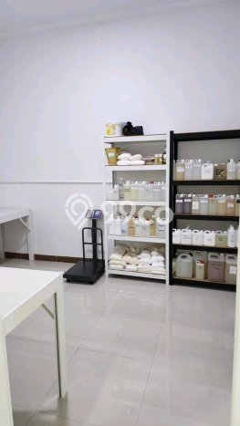 Pabrik Bagus Dijual LB 350m2 Lokasi Strategis Surabaya Area Cocok untuk Bisnis Pabrik Bagus Dijual LB 350m2 Lokasi Strategis Surabaya Area Cocok untuk Bisnis